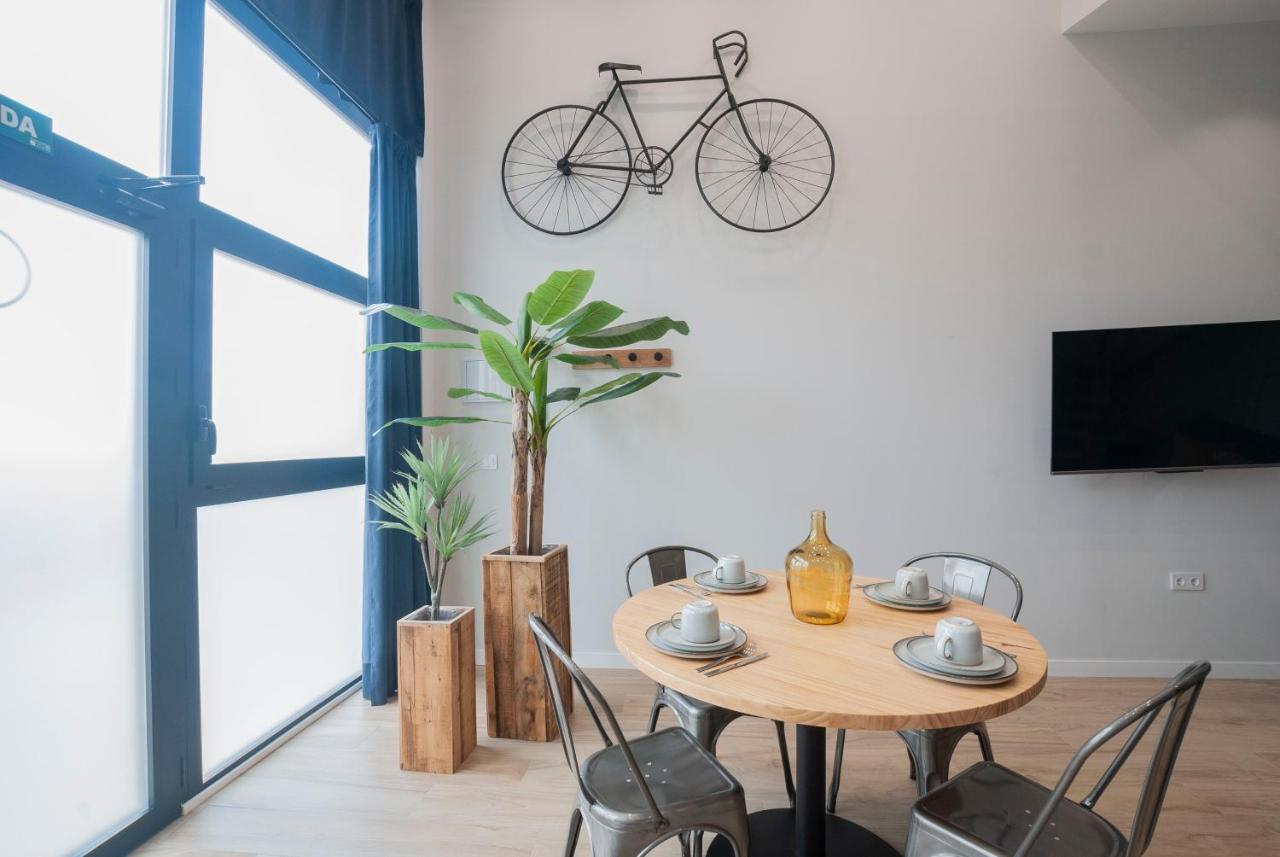 Precioso Loft En Valenciaアパートメント エクステリア 写真