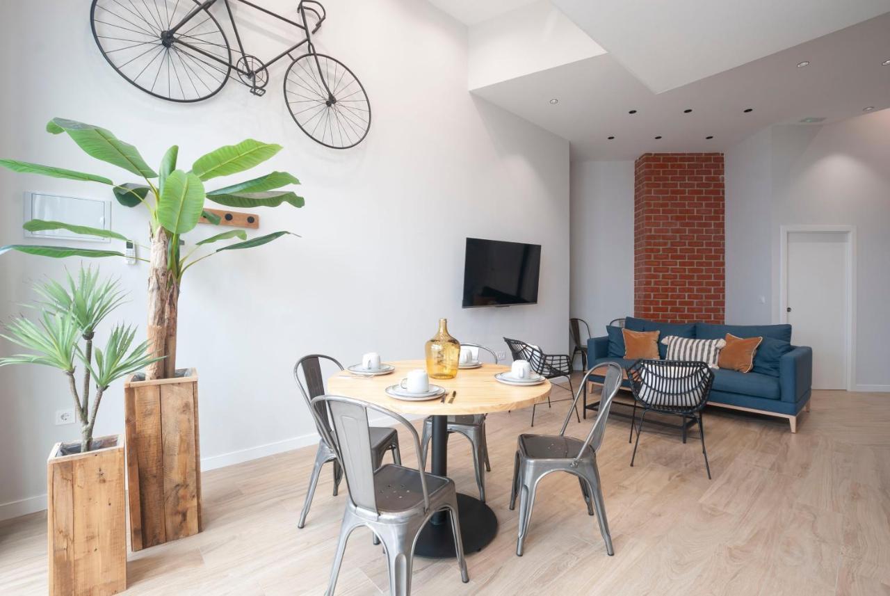 Precioso Loft En Valenciaアパートメント エクステリア 写真